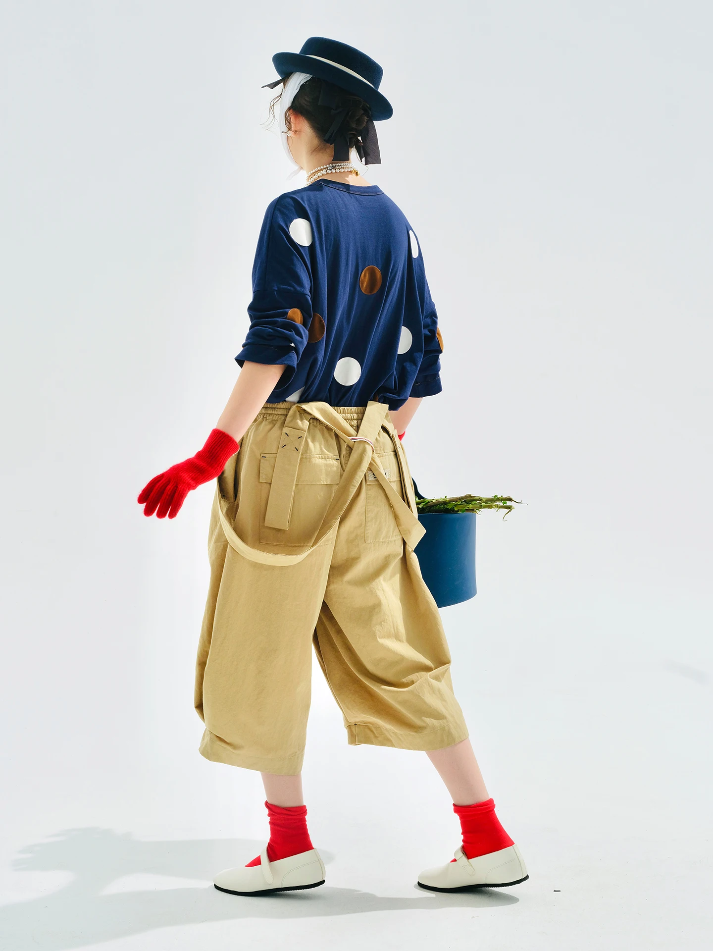 Women's Khaki Loose-Fit Suspender Harem Pants with Drawstring Waist 255137