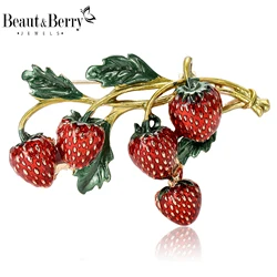 Beaut&Berry Enamel Strawberry Brooches for Women Unisex Fruit Plant Pins Friends Party Gifts Banquet Jewellery Accessories