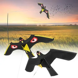 Emulation Fliegen Hawk Kite Vogel Scarer Stick Vogel Kite Vogel Repellent für Garten Scarecrow Hof Vogel Repeller Reisfeld Kite