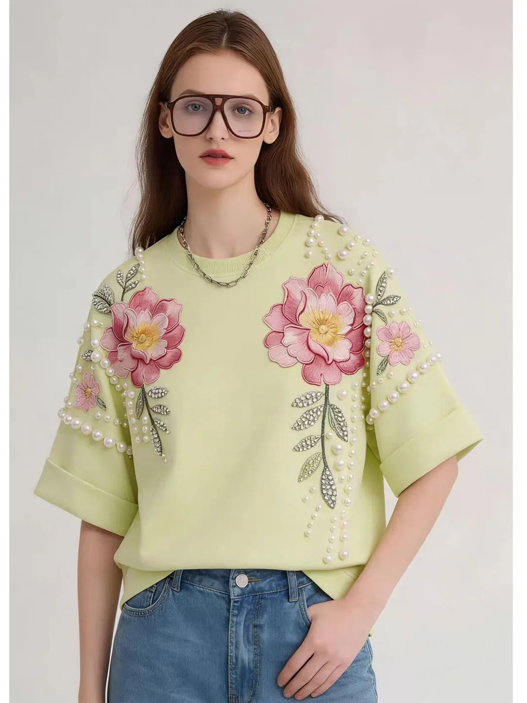 Original Design 2026 New Loose Fashionable Heavy Bead Flower T-Shirt Popular Women's Top Trendy Commute Style Short Sleeve Print