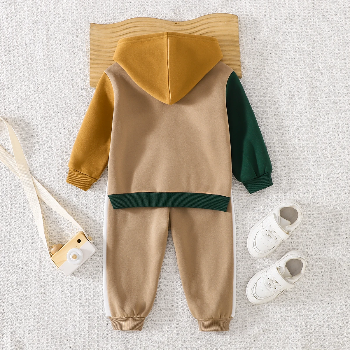 Unisex Baby Spring Autumn Hooded Outfit with Color Block Zipper Sweatshirt And Furry Cuff Pants Two-Piece Set for Boys