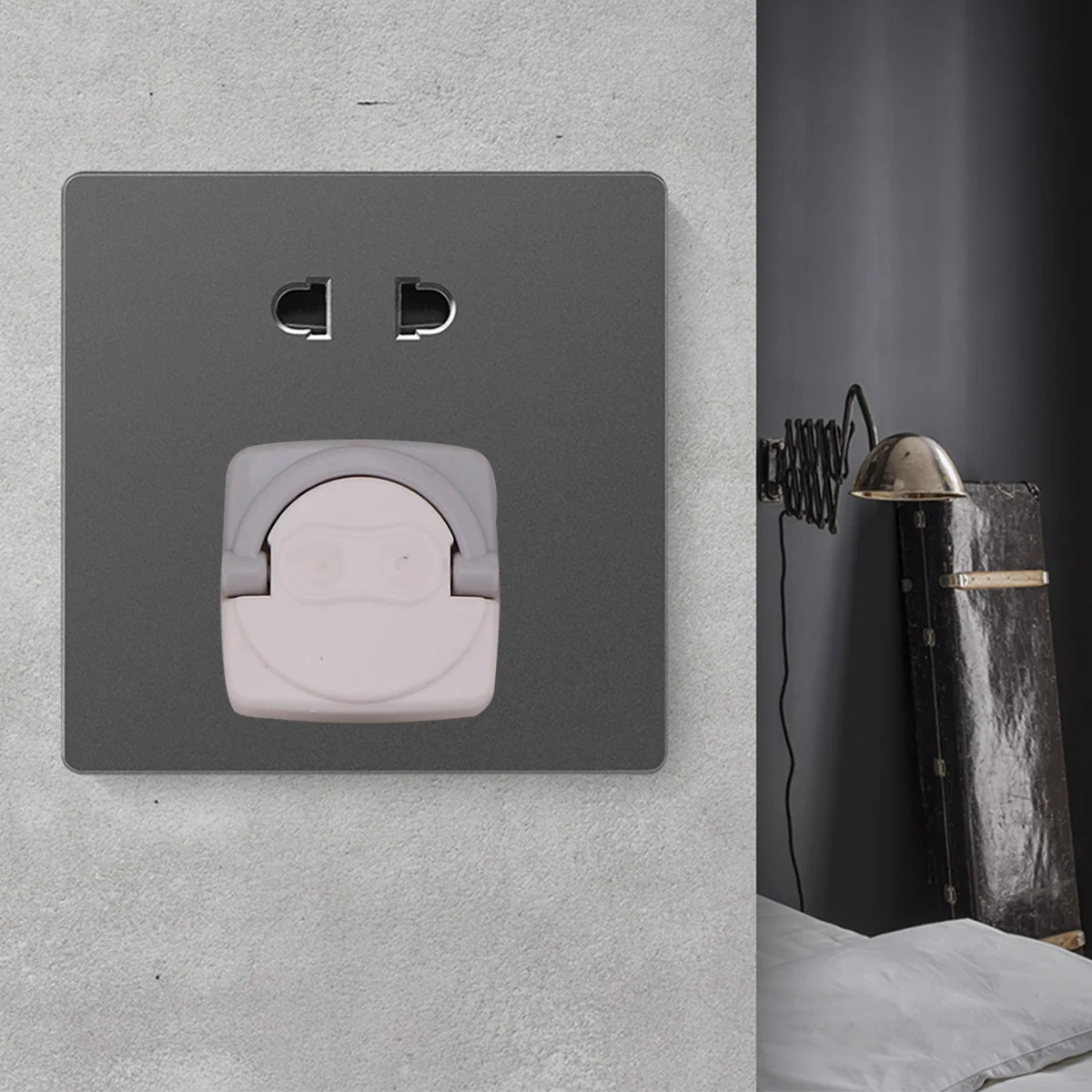 24 قطعة من أغطية مقبس التوصيل البلاستيكي الفاخر مانع مساحة فارغ لأغطية مقبس توصيل حماية سلامة الطفل