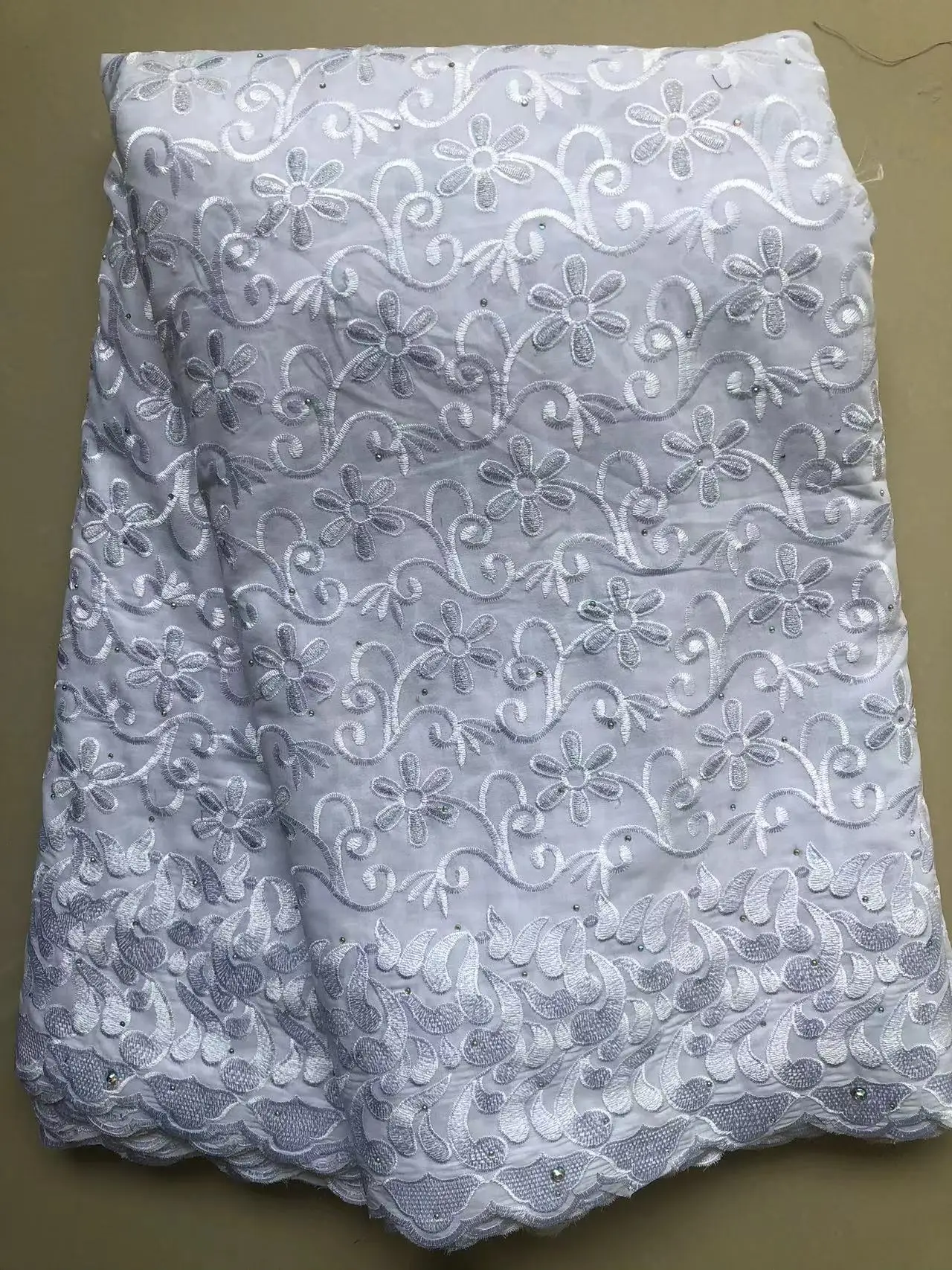 New African Cotton Lace Fabric 5 Yards Nigerian Swiss Voile Lace Fabric in Switzerland Dresses For Women 2024 Wedding Party Sew