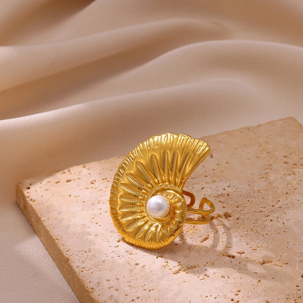 Luxuriöse übertriebene große Muschelringe für Frauen, Vintage-Stil, Edelstahl, geometrische Imitationsperle, Fingerring, Modeschmuck