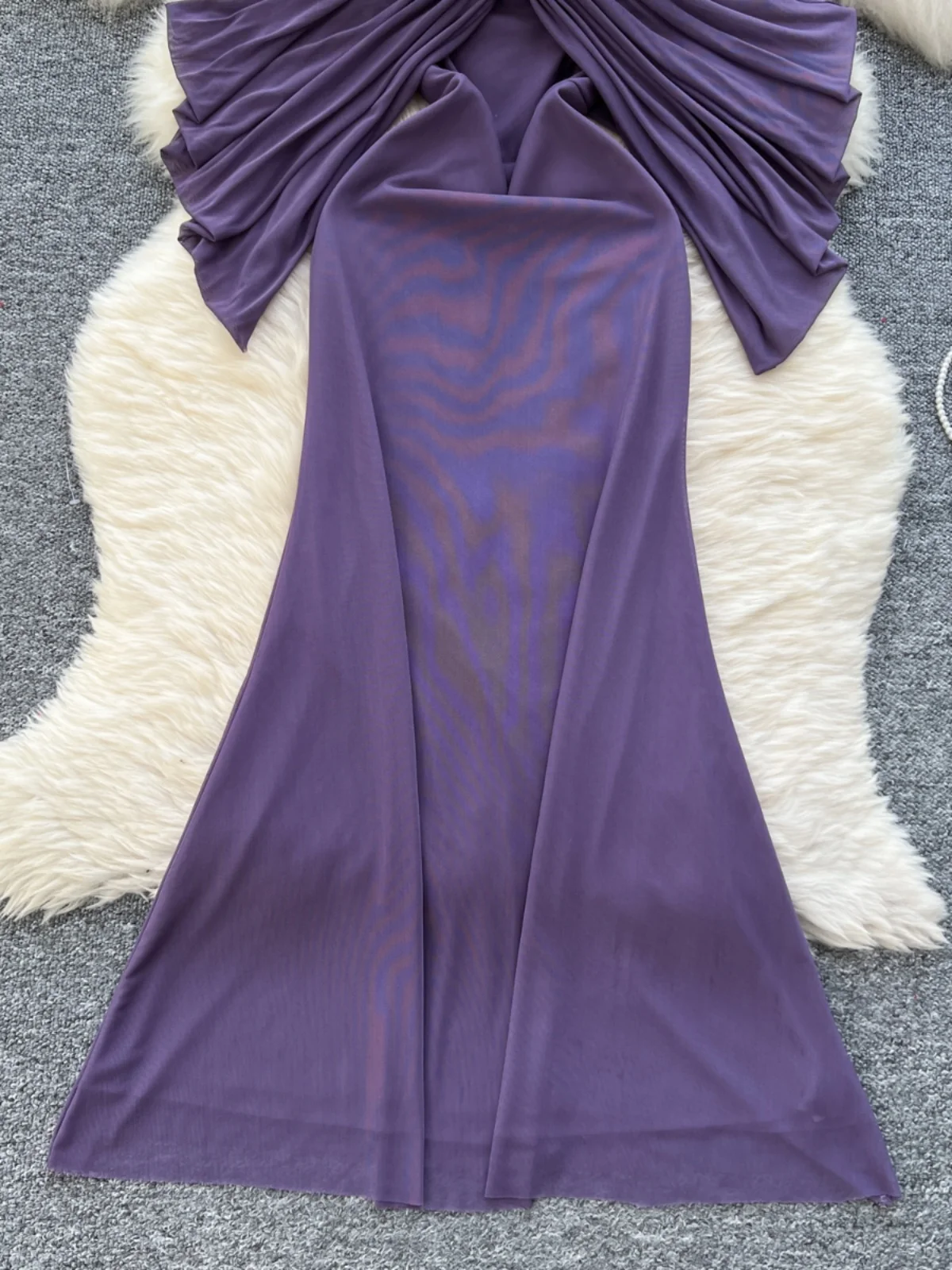 エレガントなノットショルダーブライドメイドドレス女性の秋のロングドレス高級ミニマリストスタイル A ラインスカート韓国語バージョンミディドレス