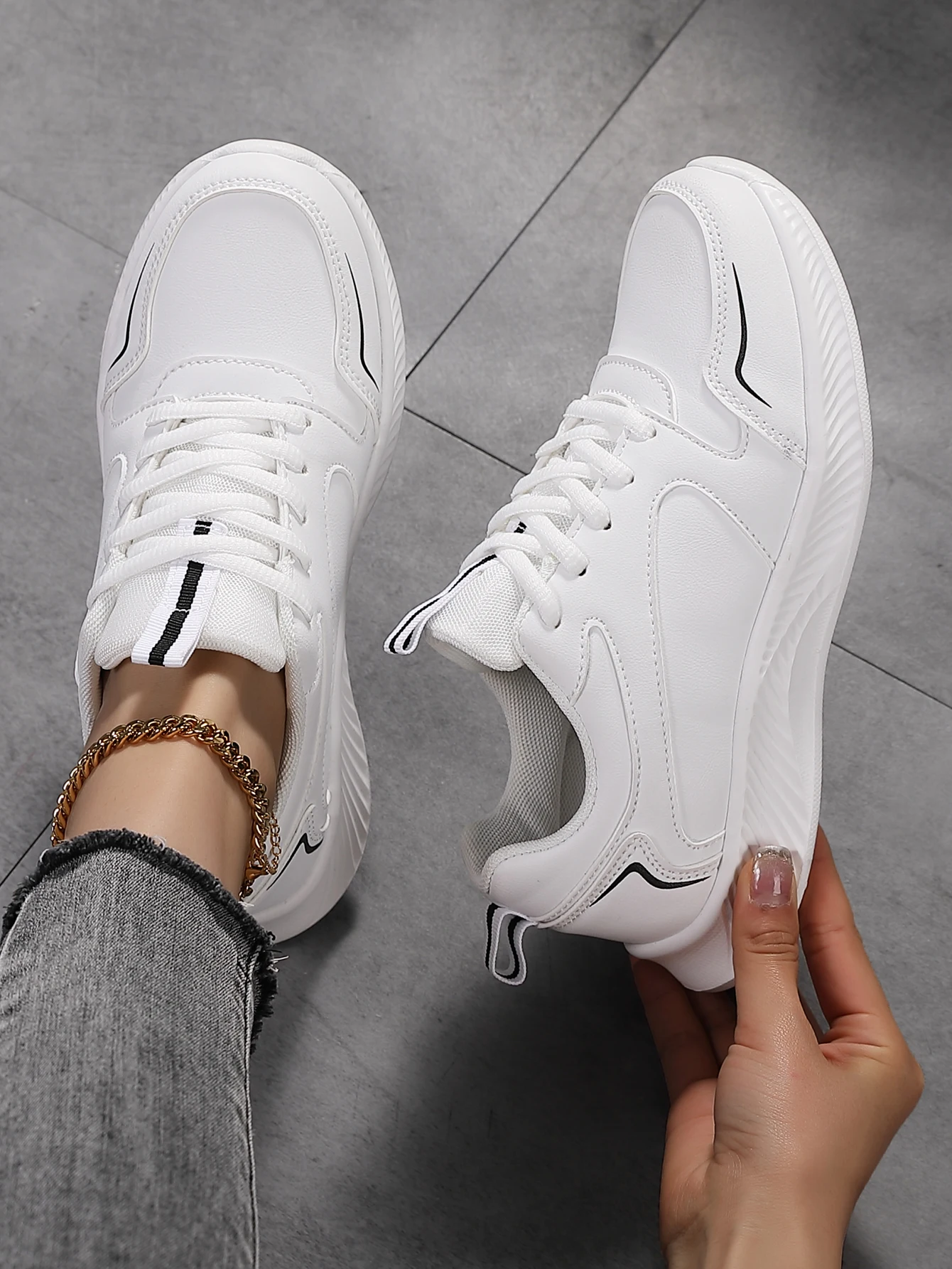 

Women's running shoes PU leather lace-up men's warm light walking sneakers Fitness exercise flats