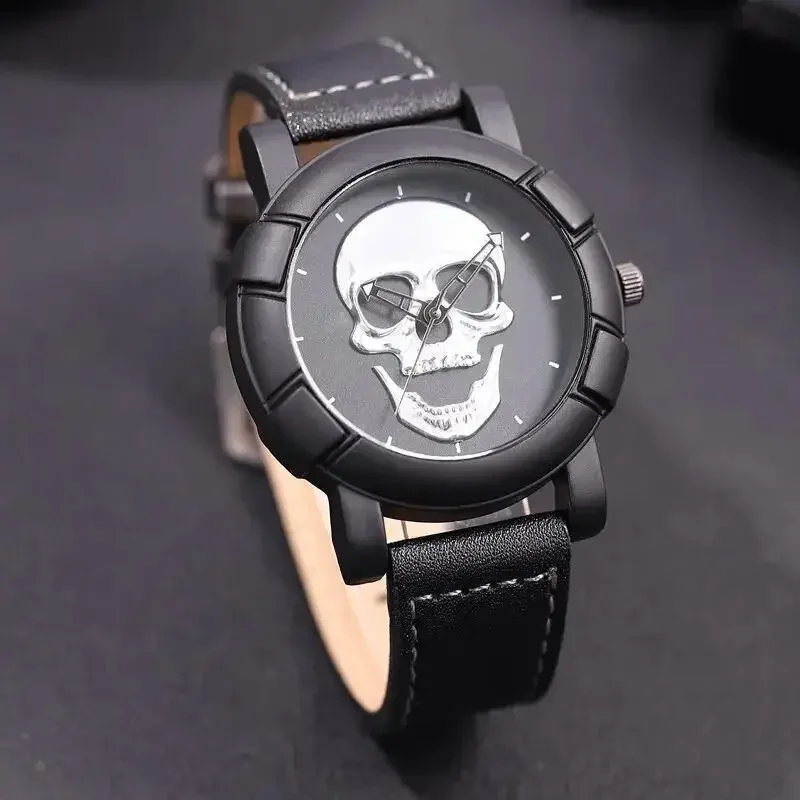 Fashion Mens 3D Skull Casual Quartz Wristwatch, Sports Watch