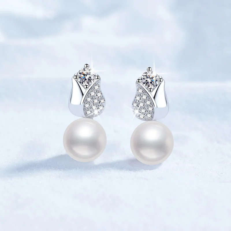 

Platinum PT950 18K Gold Freshwater Pearl Earrings Women's Korean Version Rose Moissanite Earrings D Color 0.2carat Moissanite