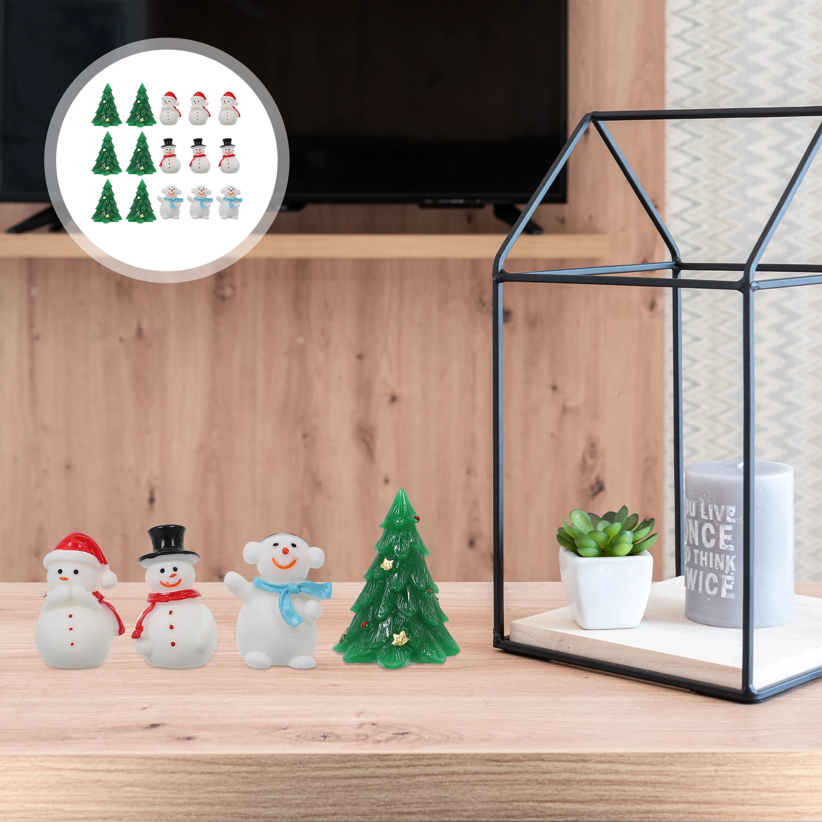 

15 Pcs Christmas Ornaments Car Decorations Craft Decors Adorable Resin Adornments Snow Scene DIY Crafts Home