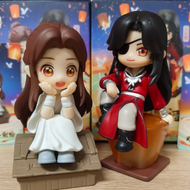 

Тиангуаньские лезвия и лезвия с фигуркой слепых коробок серии Junfeng Cp, обращенный ярким светом, благодарные подарки города Лианхуа