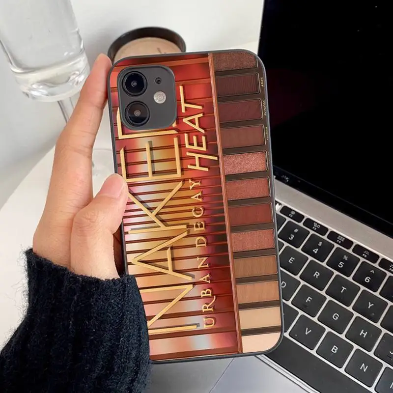 Makeup Eyeshadow Palette Phone Case for iPhone 11 12 13 mini pro XS MAX 8 7 6 6S Plus X 5S SE 2020 XR cover