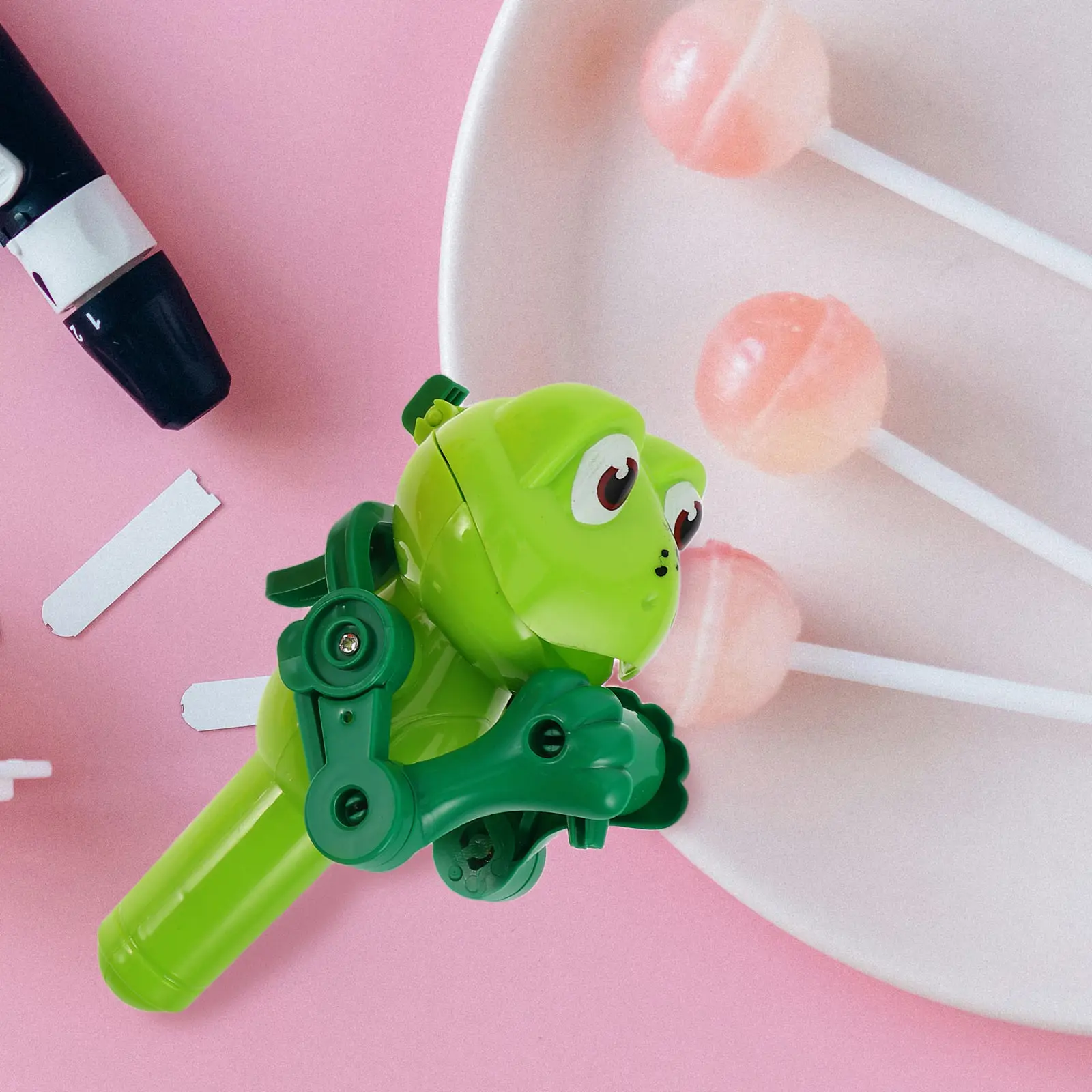 

3Pcs Frog Artifact Children's Lollipop Robot Holder Creative Candy Dispenser Machine for Kids Birthday Party Box