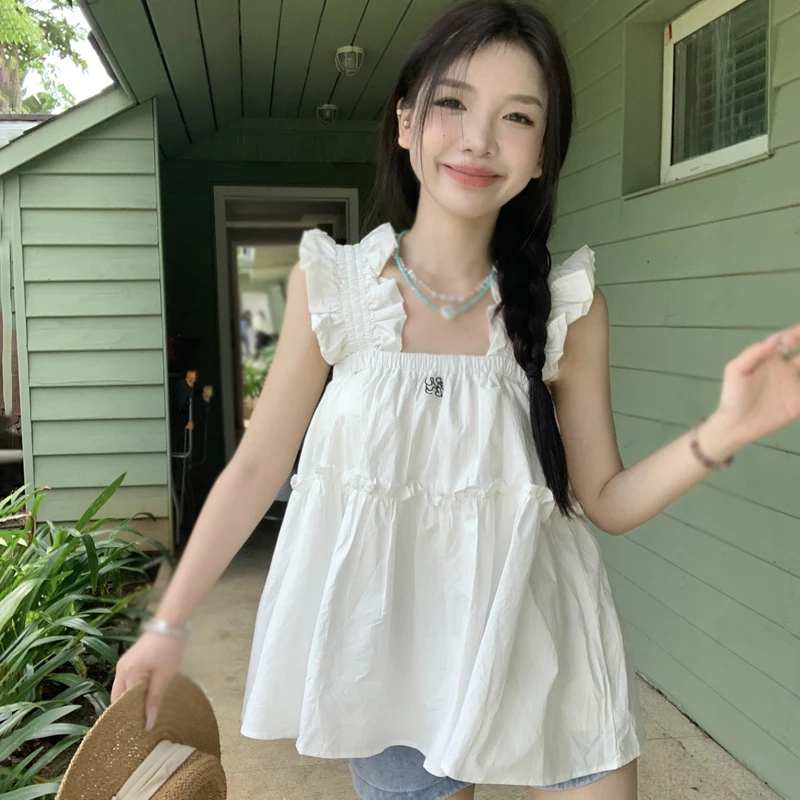 Summer embroidery ruffle pleats loose casual sweet temperament wide shoulder camisole top.