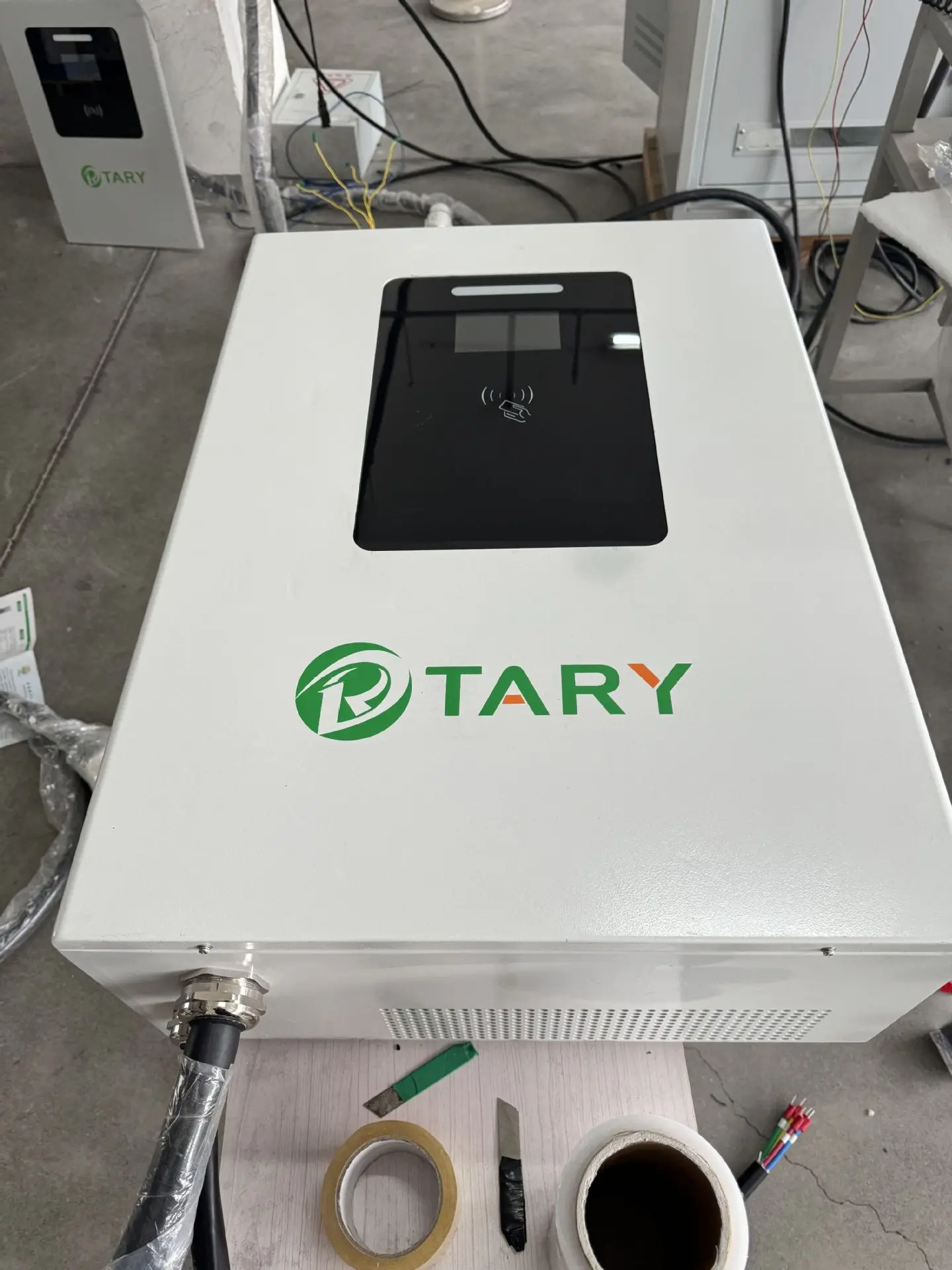 Tary New Ocpp Gbt 7kw/15kw/20kw/30kw /40kw/60kw تيار مستمر شاحن Ev سريع GBT Ccs محطات شحن صندوق الحائط حتى 60kw