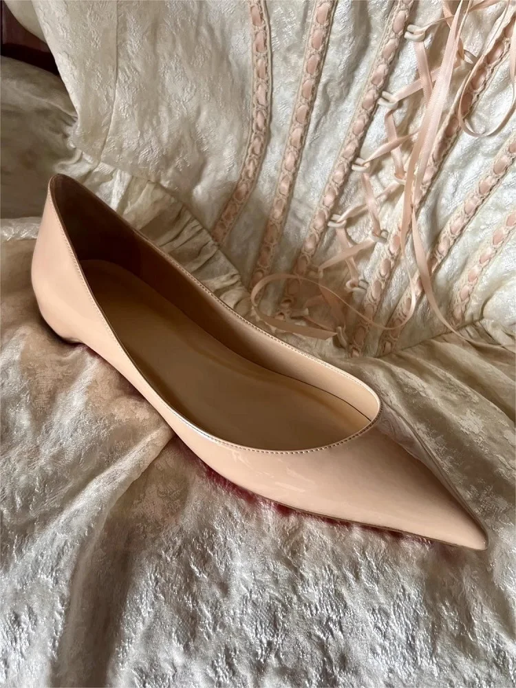 

Новые женские туфли-лодочки из лакированной кожи с острым носком, осенняя коллекция 2026, с эффектом увеличения роста, низкий вырез, модный дизайн