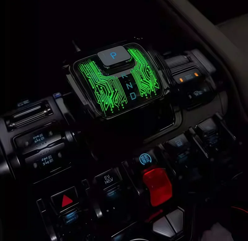 مقبض تروس كريستالي مضيء للسيارة مناسب لـ BYD ليوبارد 8 2024 2025 التحكم المركزي الخيال العلمي مقبض تروس مضيء ملحقات الرأس