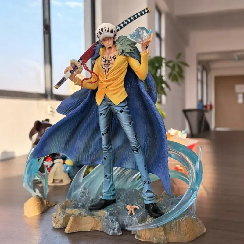 Figurine d'action One Piece Trafalgar D. Water Law de 27 cm, modèle d'anime, jouet tendance, décoration de bureau, collection, statue statique