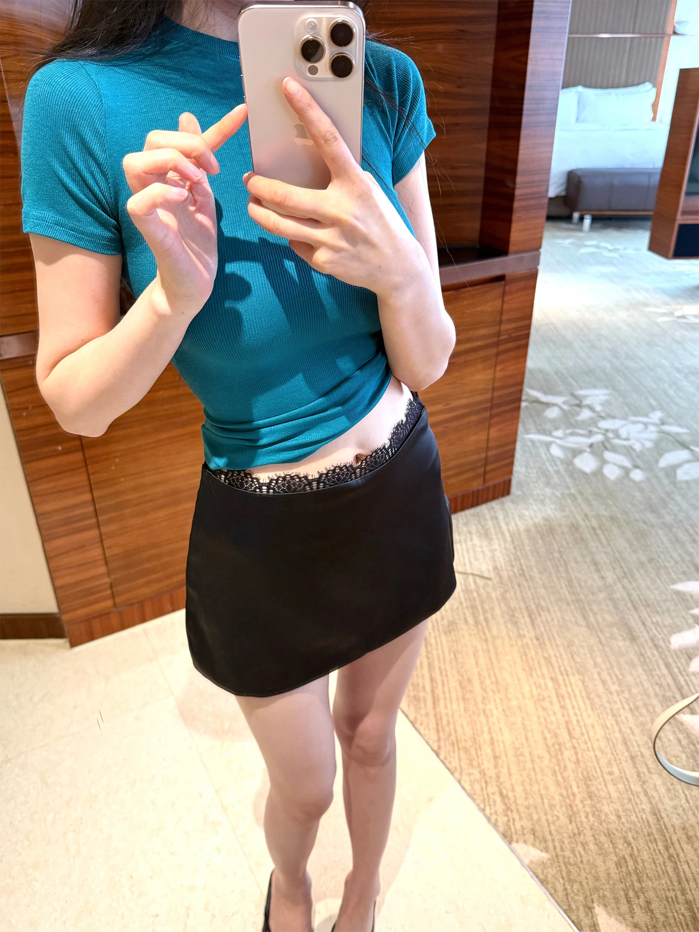 

Matou Lace Satin Skirt Pants Pure Desirable Sexy Slimming Leg Lengthening mid Waist Fit for Young Women Spring Fashion