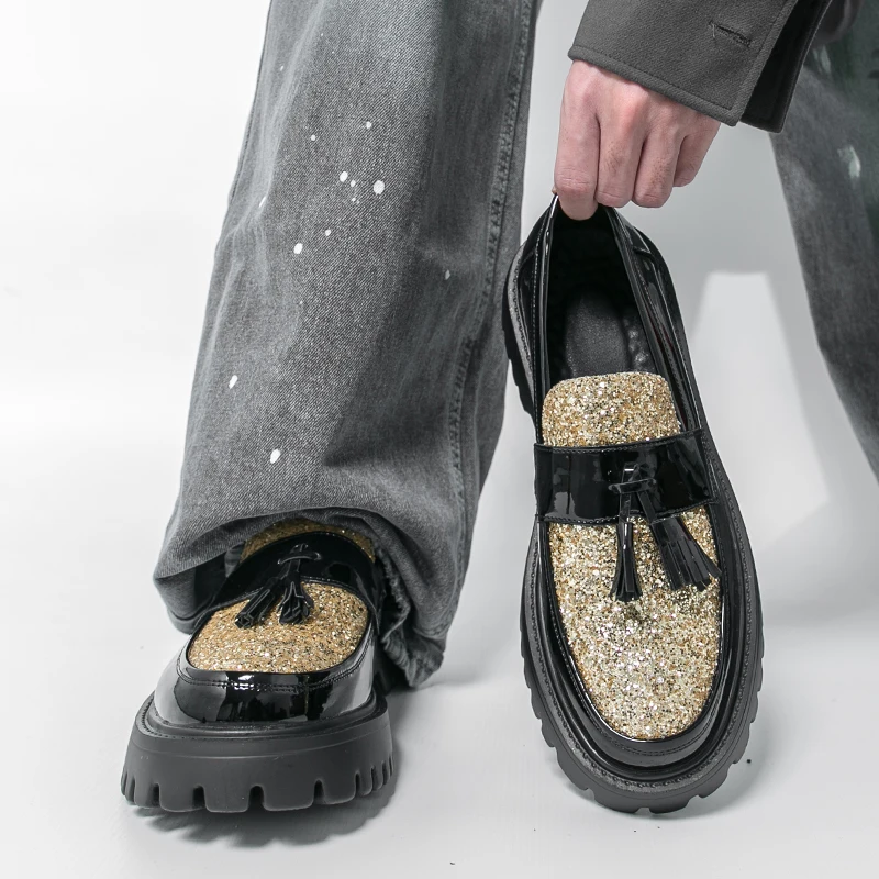 2026 Fashion Brand Men's Comfortable Light Soled Sequined Thick Soled Loafers Spring New Men's Tassel Stage Performance Loafers
