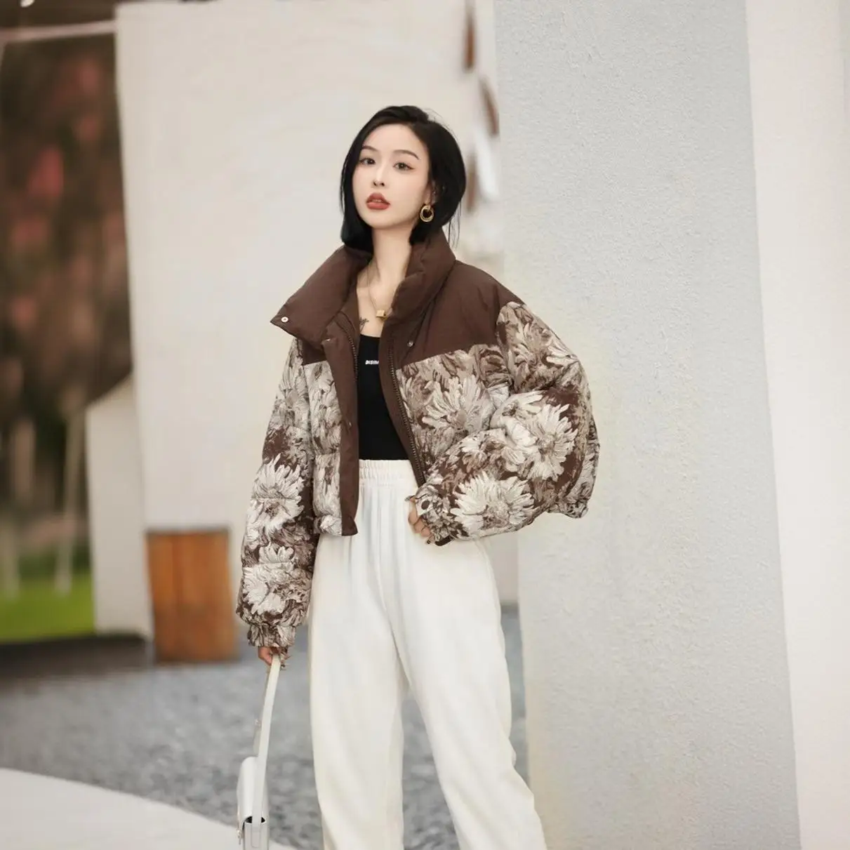 ダウンジャケット 冬 レディース ショート丈 新作 カジュアル フード付き ダックダウン 厚手 暖かいジャケット 女性用