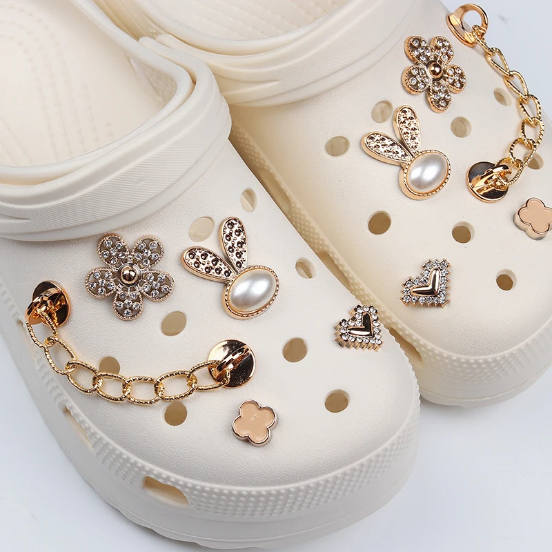 Fashion Metal Chain Garden Shoes Decorations Crystals Flowers Clogs Sandals Accessories Decor 2026 Bling Shoes Charms