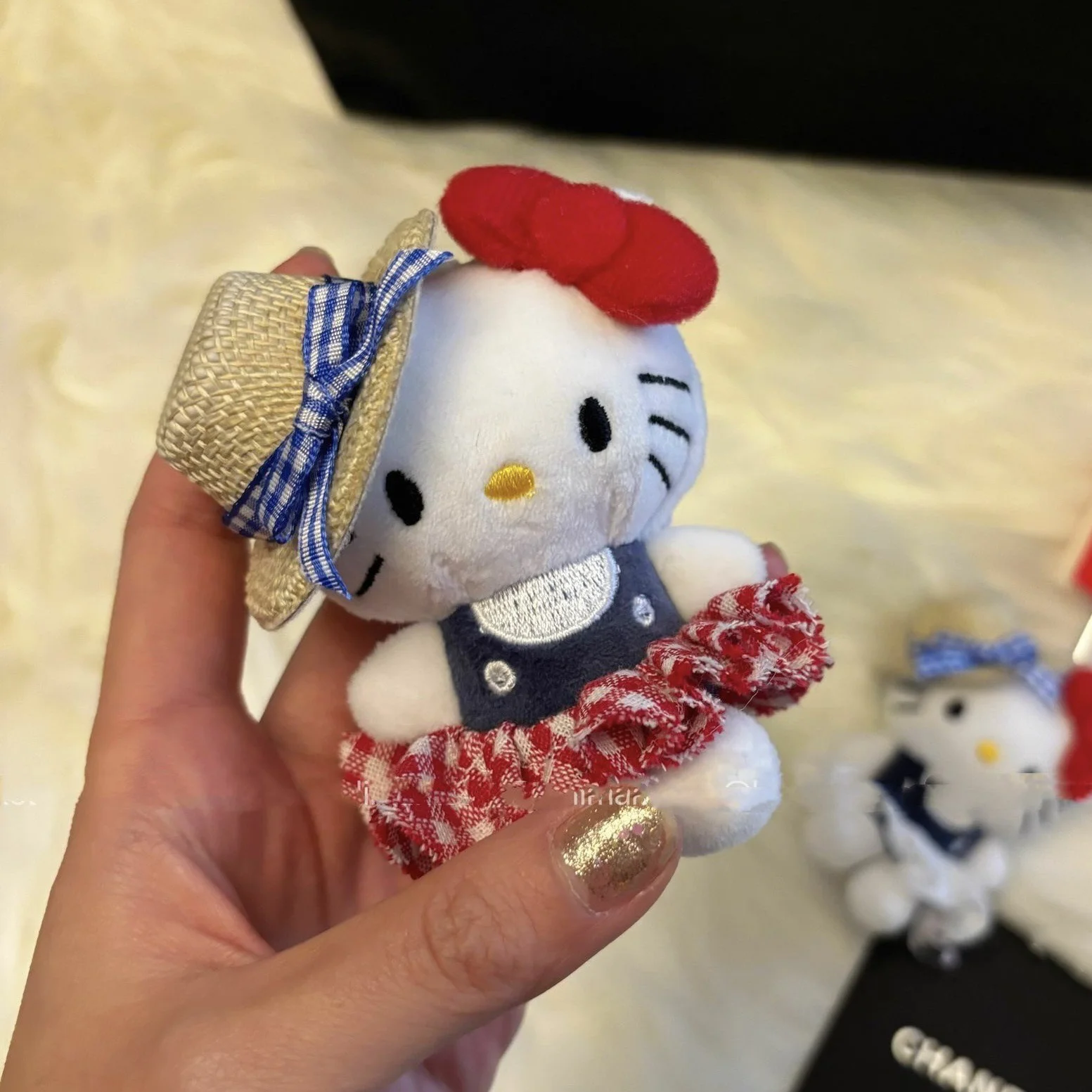 كارتون سانريو القش قبعة كيتي لطيف دمية المفاتيح Kawaii ظهره اكسسوارات الديكور هدية عيد ميلاد