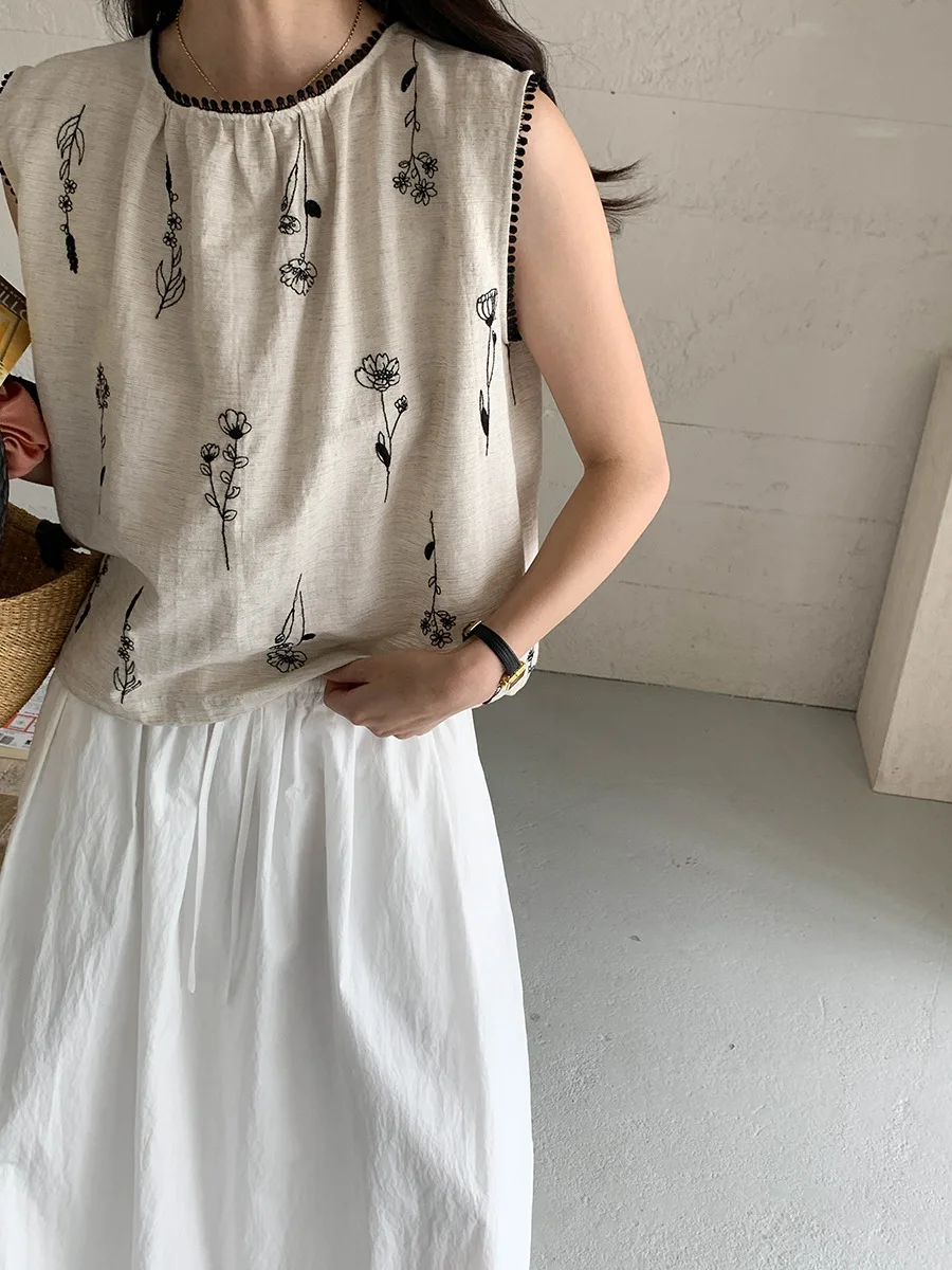 夏カジュアル花刺繍oネックリネンノースリーブシャツ女性は両面着用