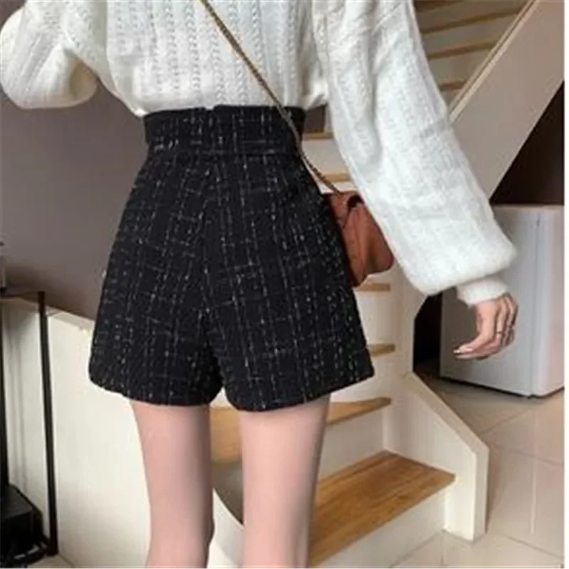 Autumn Winter 2024 Classic Woolen Style Plaid A- Line Sexy Mini Shorts Women 2XL Elegant Irregular High Waist Shorts Skirt Women