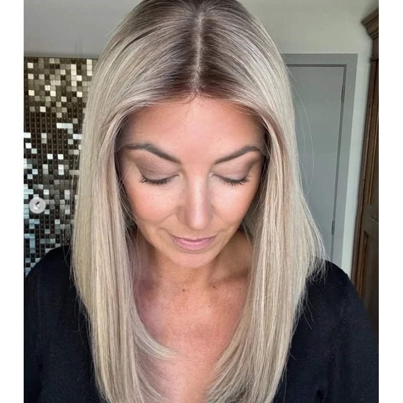 

Soft Ash Blonde Straight Middle Part Wig with Highlight– Heat-Resistant Synthetic Wig for Women Dark Roots Straight Natural Wig