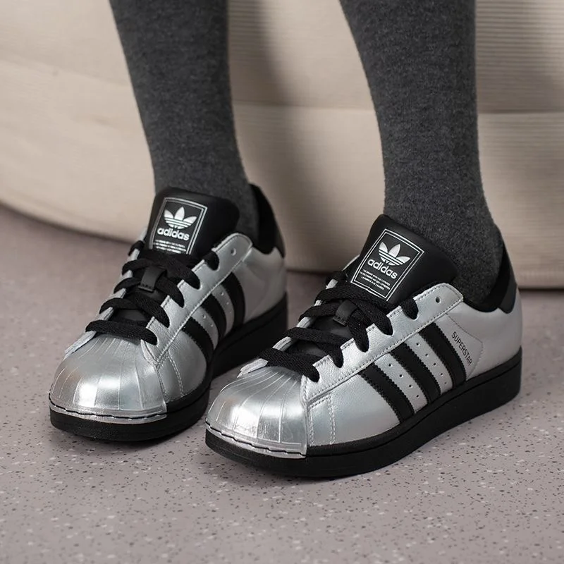 Adidas Originals Superstar 2, comfortable and snug, breathable casual shoes, women's style, silver-black IH1599