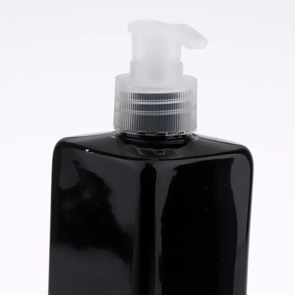 

2Pcs Empty Plastic Shampoo Bottles with Lotion Pumps 500ML Black Pump
