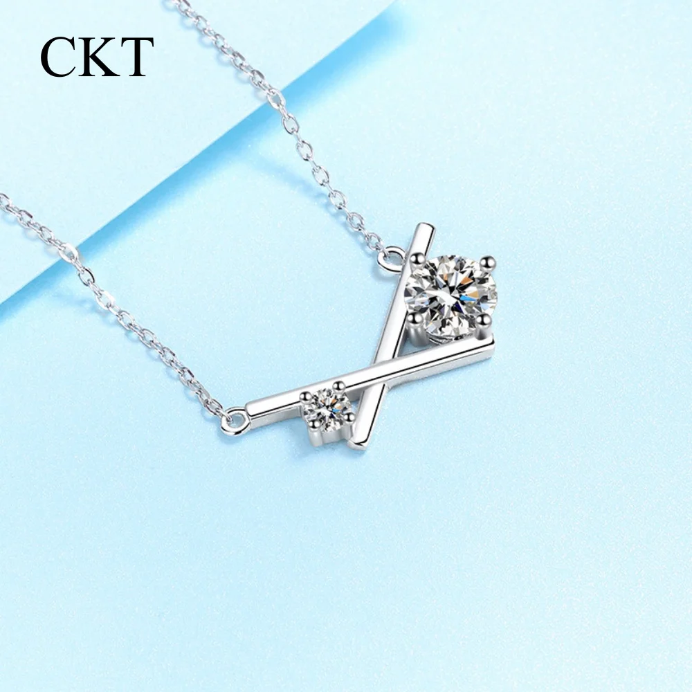 CKT 18K Gold Cross Inlaid 1.15CT Moissanite Women's Necklace PT950 Platinum Pendant Collarbone Chain Wedding Fine Jewelry