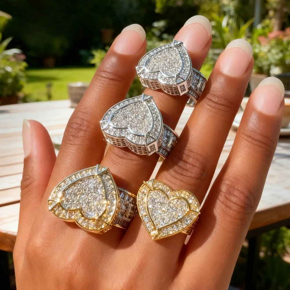 

New Women's Zircon-Encrusted Heart-Shaped Ring, Stylish, Simple, Sweet, Romantic, Perfect for Parties and Anniversaries.