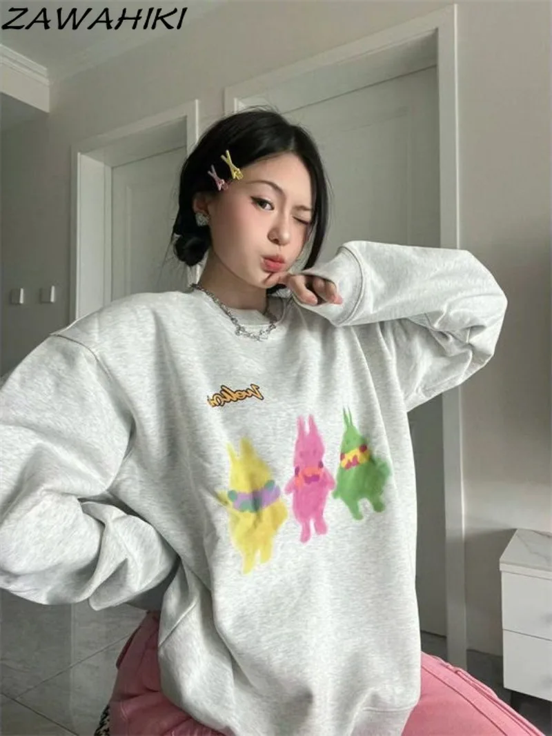 

ZAWAHIKI Sweatshirt Women O-neck Loose Letter Cartoon Print American Retro Chic Tops Fall Winter New Arrive Sweet Aesthetic