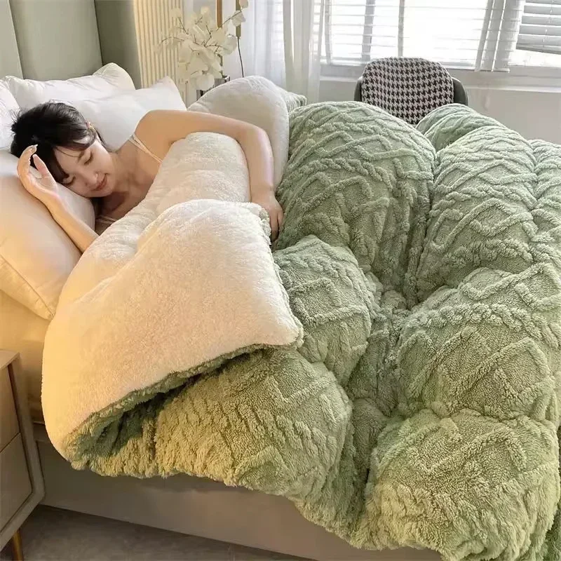 High End Thickened Winter Warm Blankets for Beds Artificial Lamb Cashmere Weighted Blanket Thicker Warmth Duvet Quilt Comforter