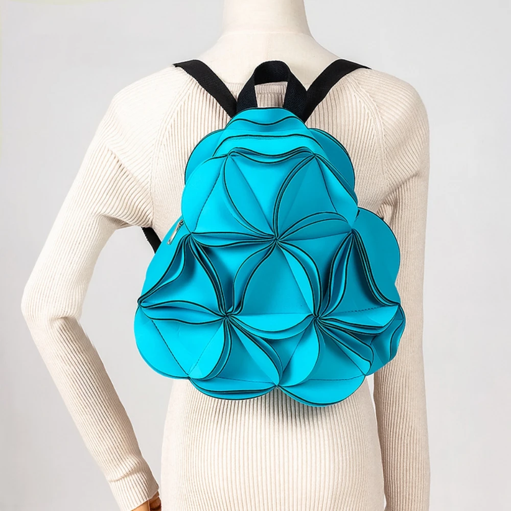 PU Splicing 3D Flower Shaped Mochila, Nicho Design, Estudantes de Moda, Mochila de Grande Capacidade, Bolsa Criativa