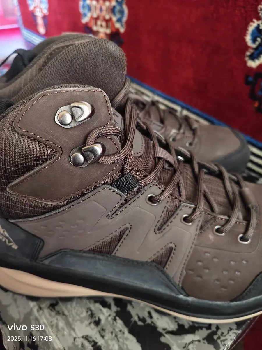 

New 2025 Arrival Best-Selling Outdoor Anti-Slip Durable Premium Walking Shoes Multi-Functional Hiking Boots Casual Shoes