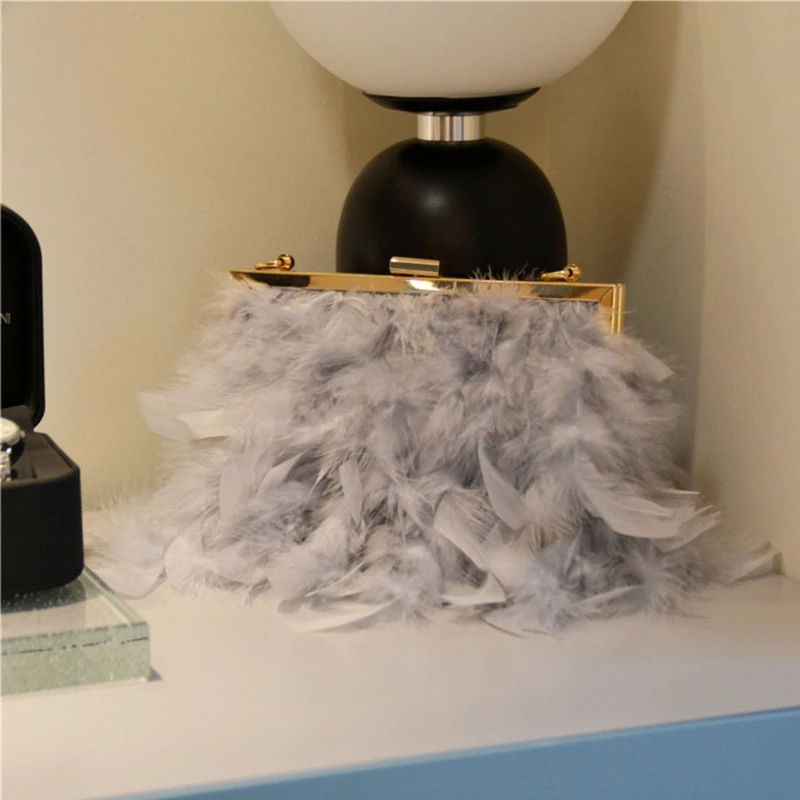 Women Ostrich Feather Clutch Bag Evening Handbag with Detachable Chain Strap E74B