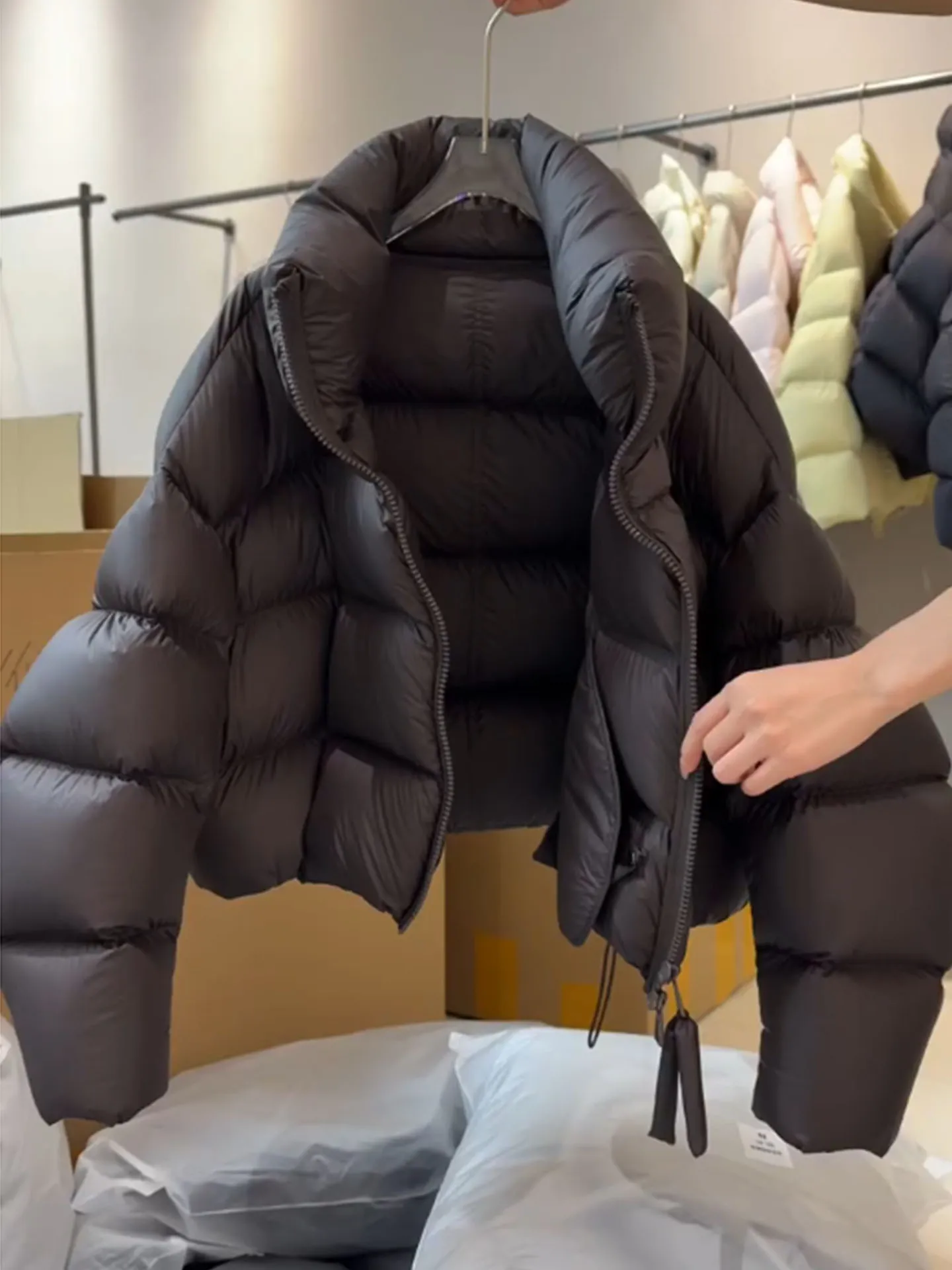 

Корейское женское пальто из искусственного меха Bla, зимняя верхняя одежда, размер Sli Cact, дизайн с высокой талией