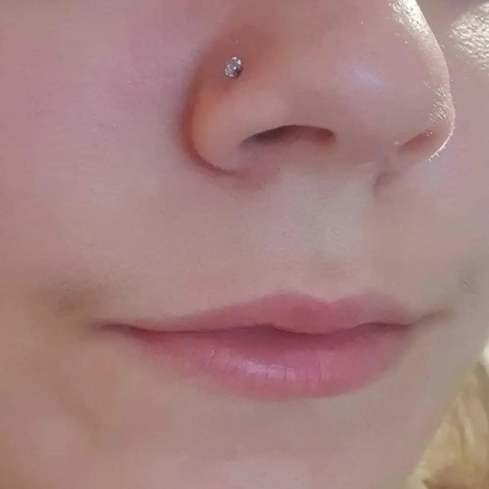 1/40pcs Set 20G Cubic Zircon Nose Rings Stainless Steel L Shaped Screw Nose Stud Nostril Shiny Piercing Jewelry 1.5/2/2.5/3mm