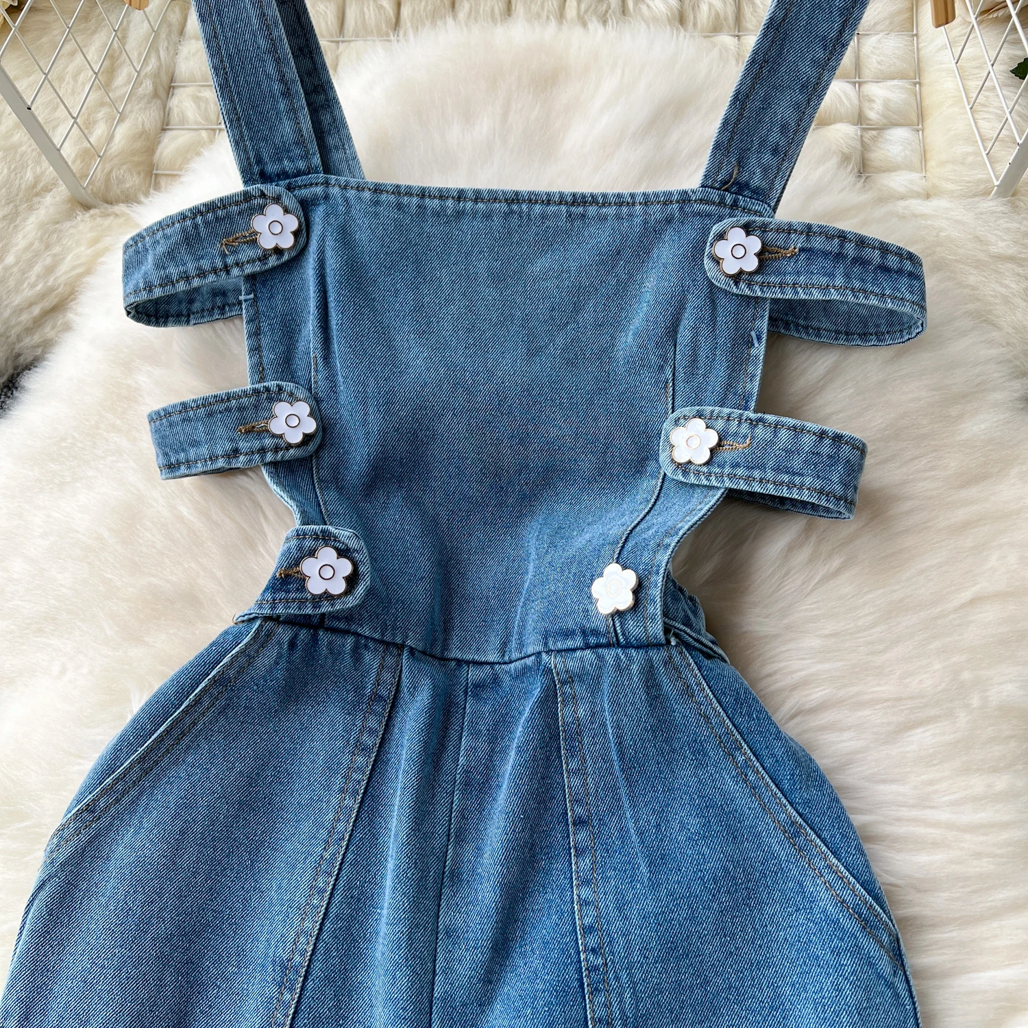 Women Summer Denim Overalls Season Hollow Out Slim Waist Wide Leg Jumpsuits Fashion Rompers Jeans Outfits