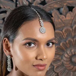 Stonefans Zirconia Flower Head Chain Indian Wedding Boho Arabian Rhinestone Forehead Chain Tiara Headband Trend Simple Banquet