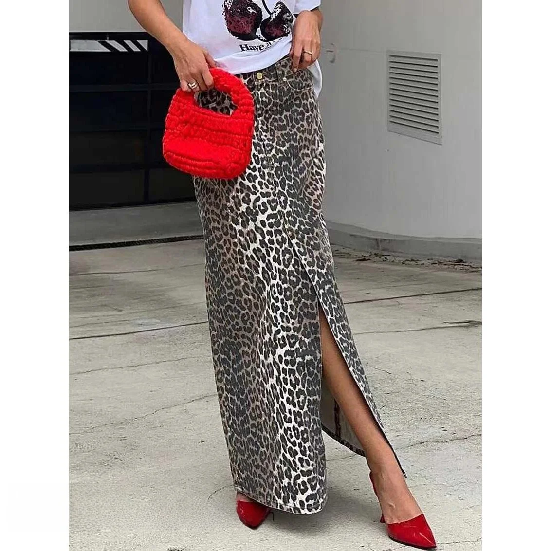 Fashionable High Waist Straight Cut Leopard Print Split Skirt Women's Commute Style Long Skirt High Waist Print Design