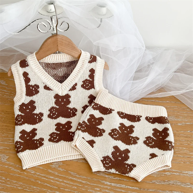 2026 Autumn New Baby Sleeveless Clothes Set Boys Girls Cartoon Bear Knitted Vest + Casual Shorts 2pcs Suit Toddler Outfits