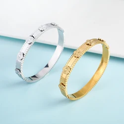2024 New Design Metal Plant Five Leaf Flower Bracelet High Quality Y2K Style Women's Stainless Steel High Quality Clover