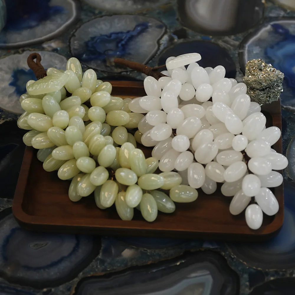 A Bunch of Afghan Grapes Ornament Jade Stone Crafts Dining Table Wine Cabinet Living Room Elegant Decorations Collection