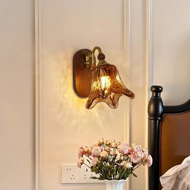 French antique wall lamp bedroom bedside lamp retro wabi wind aisle atmosphere living room background wall decorative lamp