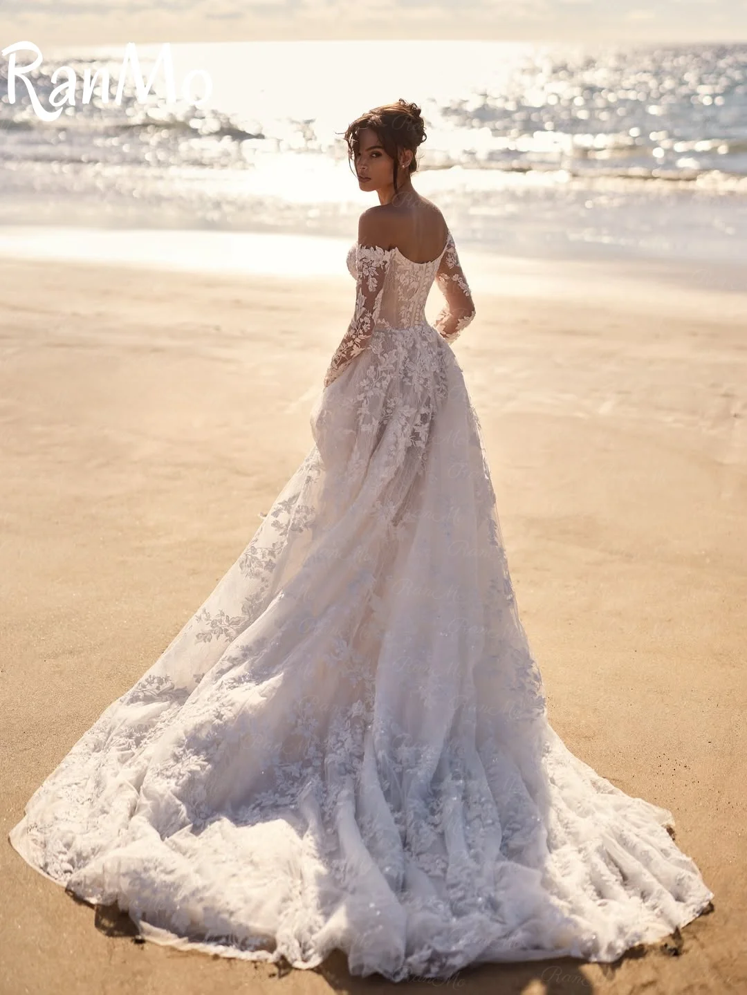 Ranmo جديد 2025 فستان زفاف أبيض على شكل حرف A بدون أكتاف وأكمام طويلة من الدانتيل فساتين زفاف فاخرة بوهو فستان زفاف طويل مخصص