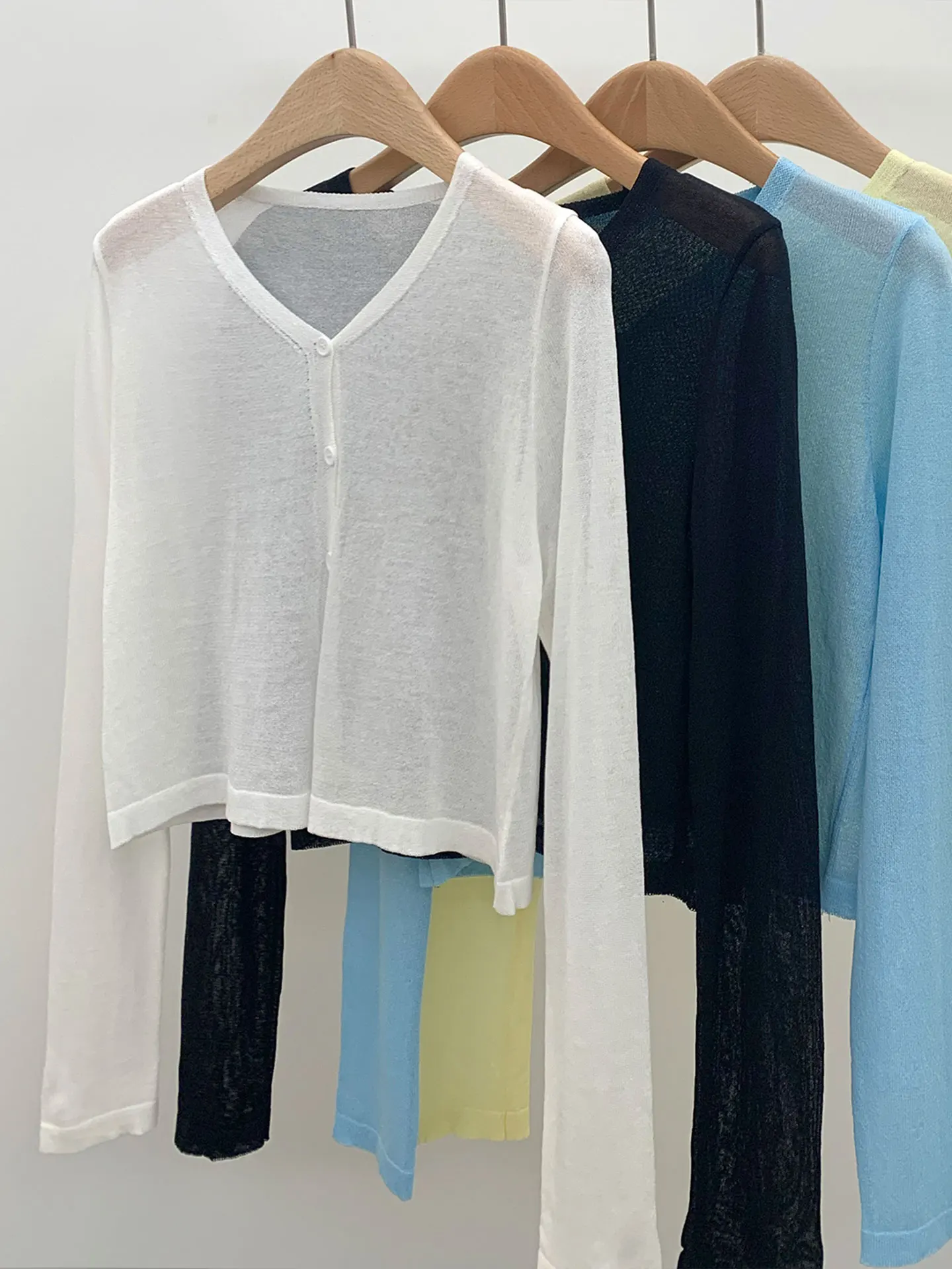 Biały Cienki Oddychający Letni Nowy Damski Dzianinowy Płaszcz Ochronny Przed Słońcem Otwarty Kardigan Koreański Luźny Krój Długi Sweter