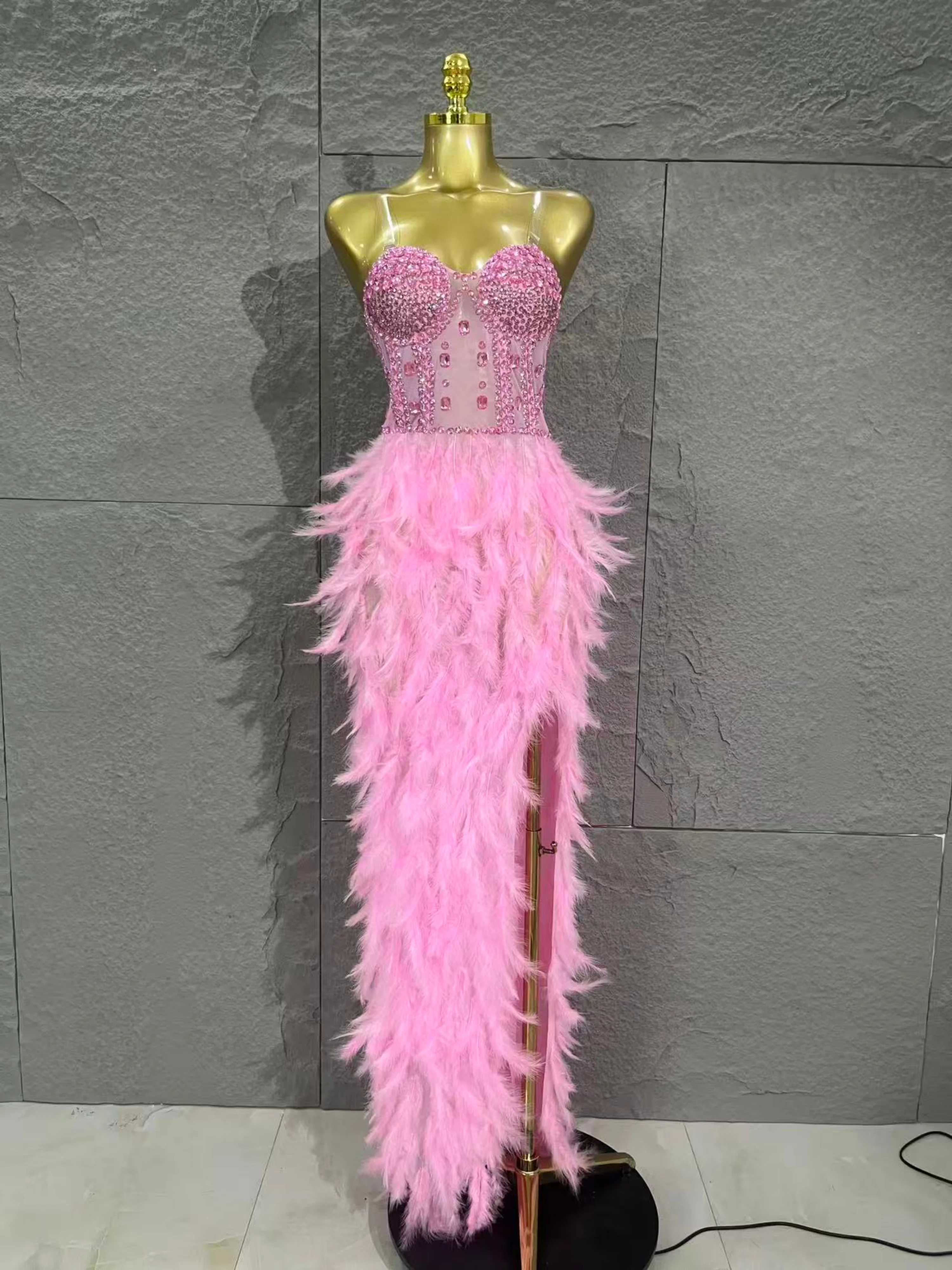 

Sophisticated Sparkle Rhinestone Feather Sexy Mesh Long Dress Evening Party Birthday Performance Photoshoot Red Carpet Costume